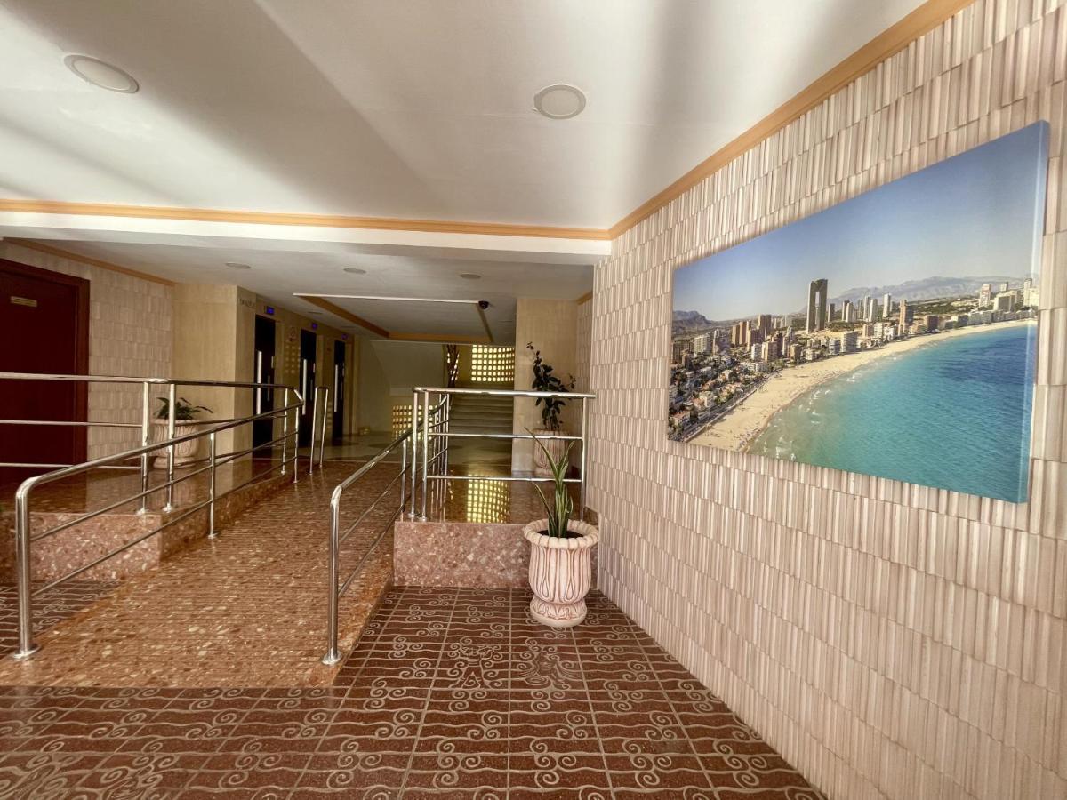 Pintor Solana Poniente Beach Benidorm Dış mekan fotoğraf